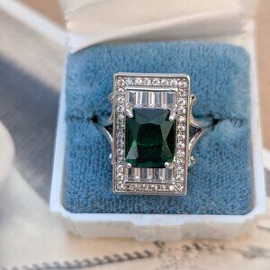 Vintage Art Deco Style Silver Tone Ring with Silver & Green Rhinestones COSTUME
